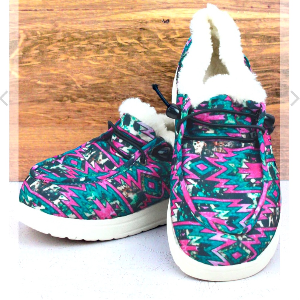 Western/Aztec hey dude style fashion sneakers fur lined